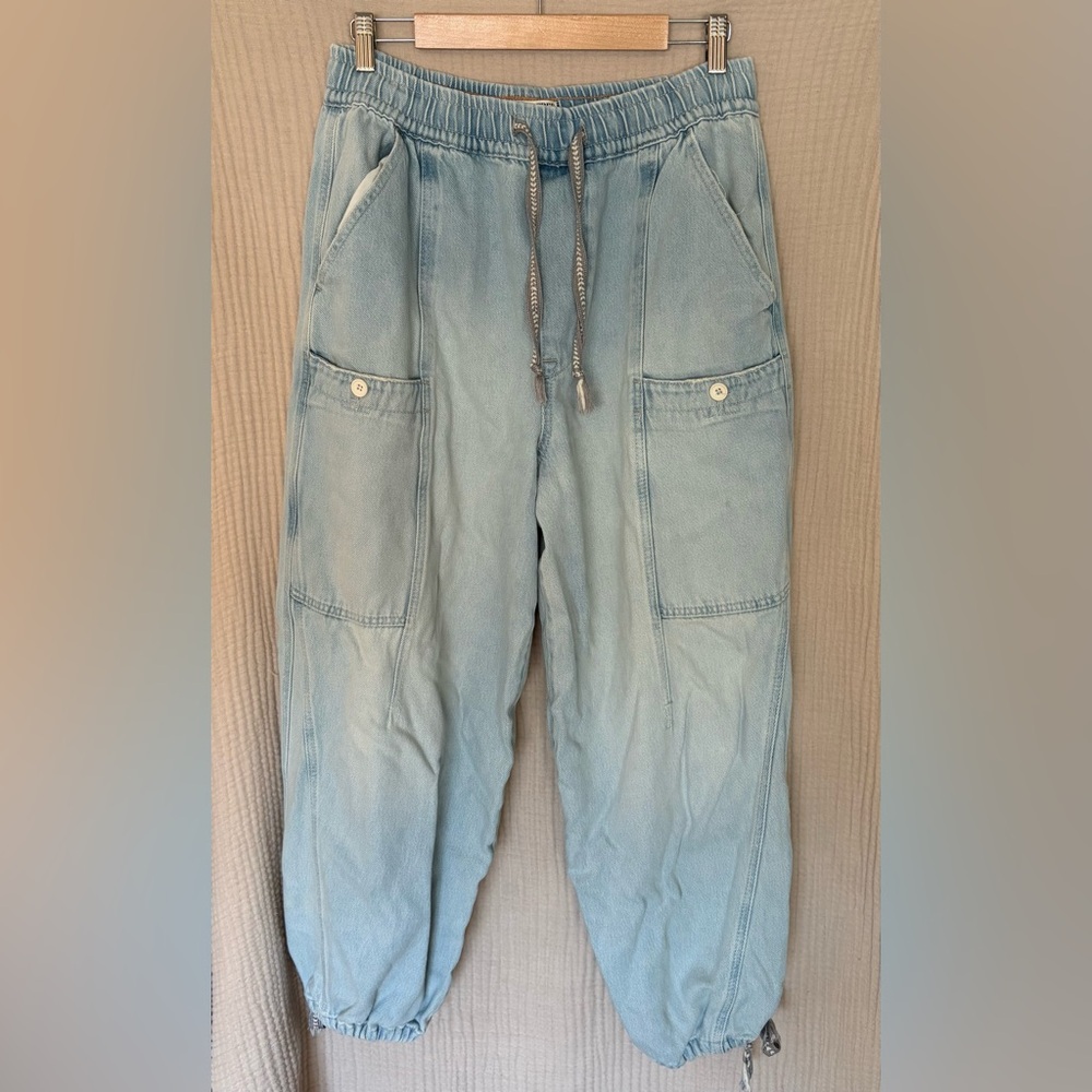 Free People We the Free Bright Eyed Low-Slung Pull-On Denim Jeans Moonstone